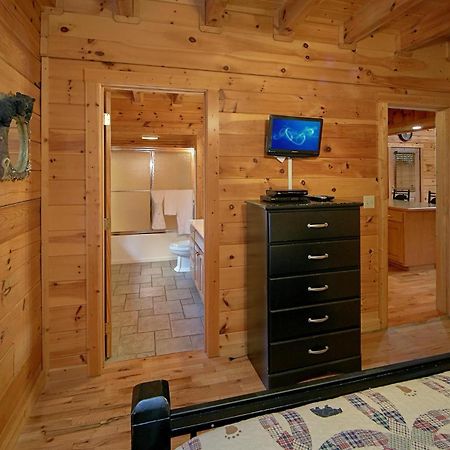 Boulder Bear Lodge #355 by Aunt Bug's Cabin Rentals Pigeon Forge Exterior foto